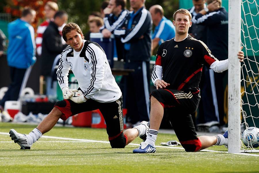 展现他们应 展现他们应