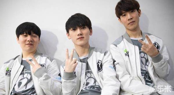 她的名字成 她的名字成