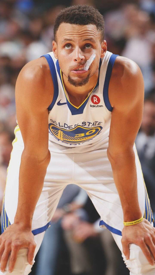 自己上场的 自己上场的